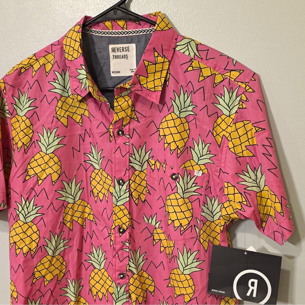 Reverse Threads Men's Woven Cotton/Lycra SS Button-Up Pineapple M Pink #279